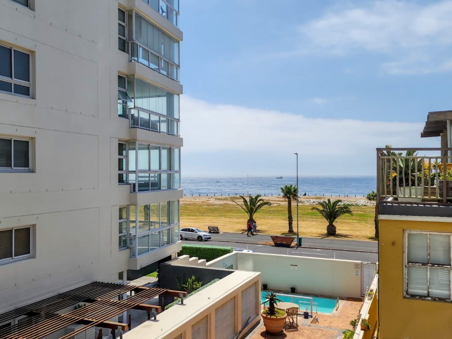 To Let 2 Bedroom Property for Rent in Mouille Point Western Cape